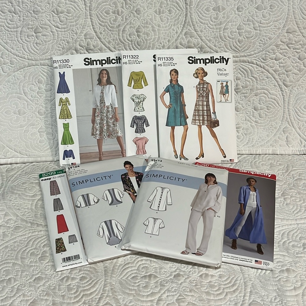 Simplicity patterns, set of 7‎